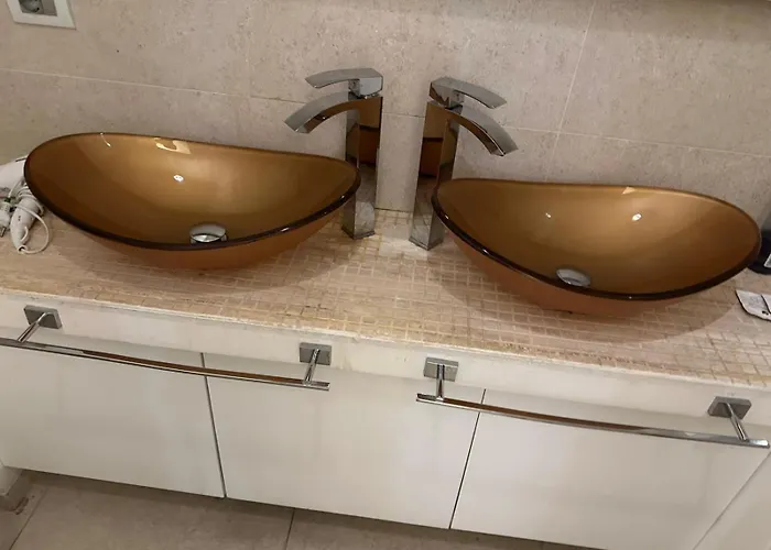 ゲストハウス 403